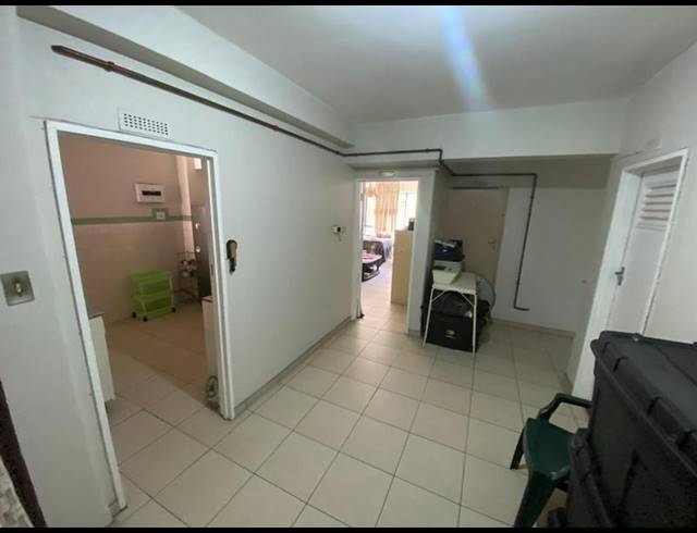 2 BEDROOM APARTMENT FOR SALE IN ESPLANADE